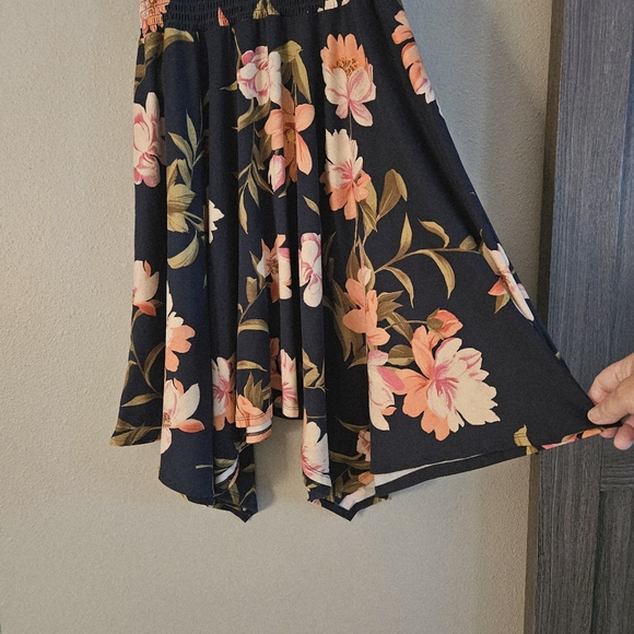 Floral Navy Blue Sleeveless Dress Size 18 Scarf Drape Hem - Picture 7 of 10
